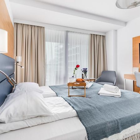 Seaside Park Private Apartment By Noclegi Renters โควอบเซก ภายนอก รูปภาพ